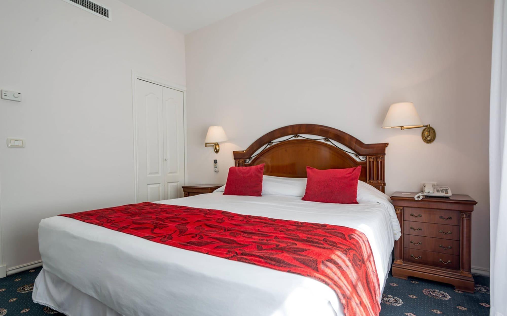 Parque Hotel Jean Clevers Punta del Este Ngoại thất bức ảnh A guest room at the hotel