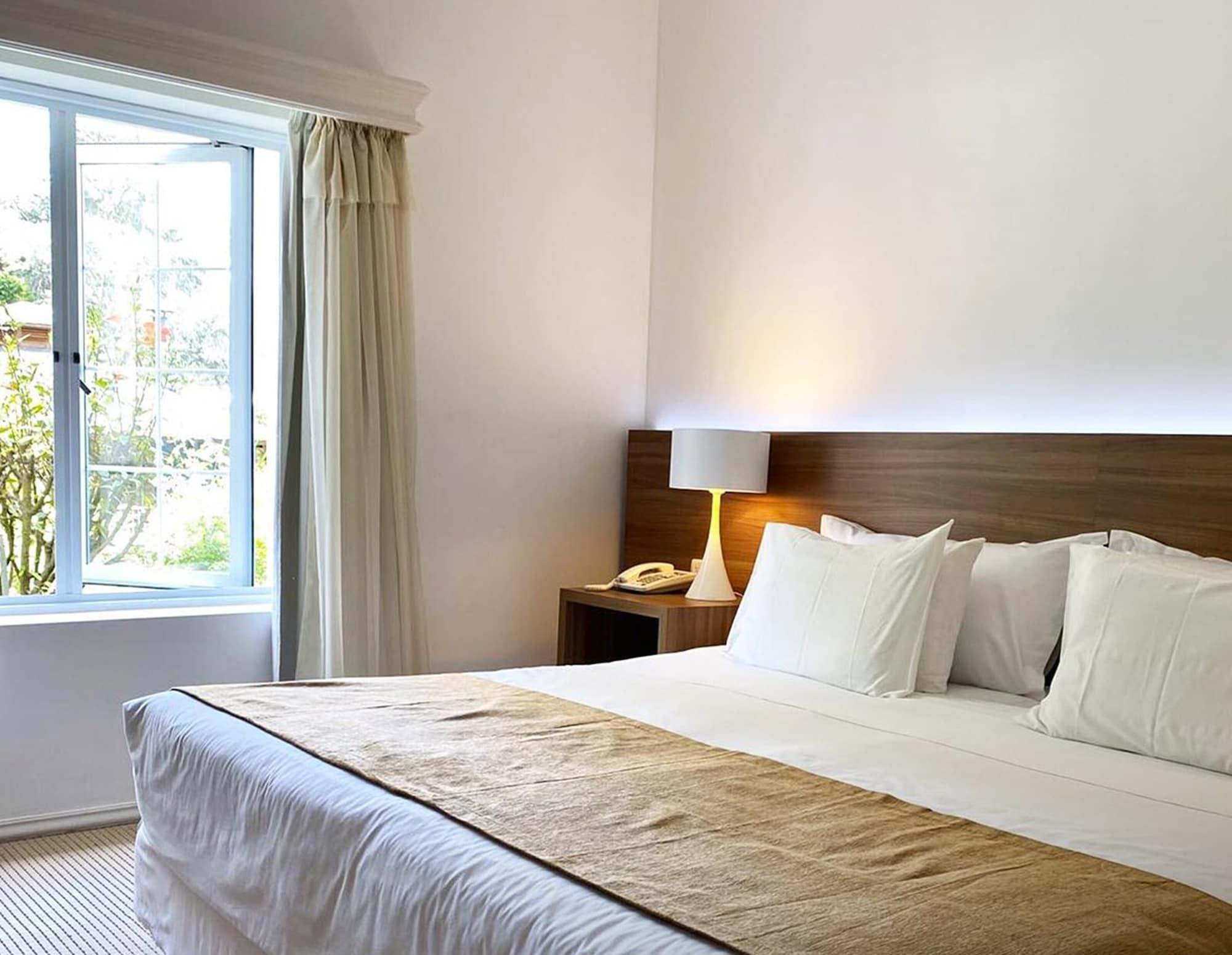 Parque Hotel Jean Clevers Punta del Este Ngoại thất bức ảnh A bedroom at the hotel