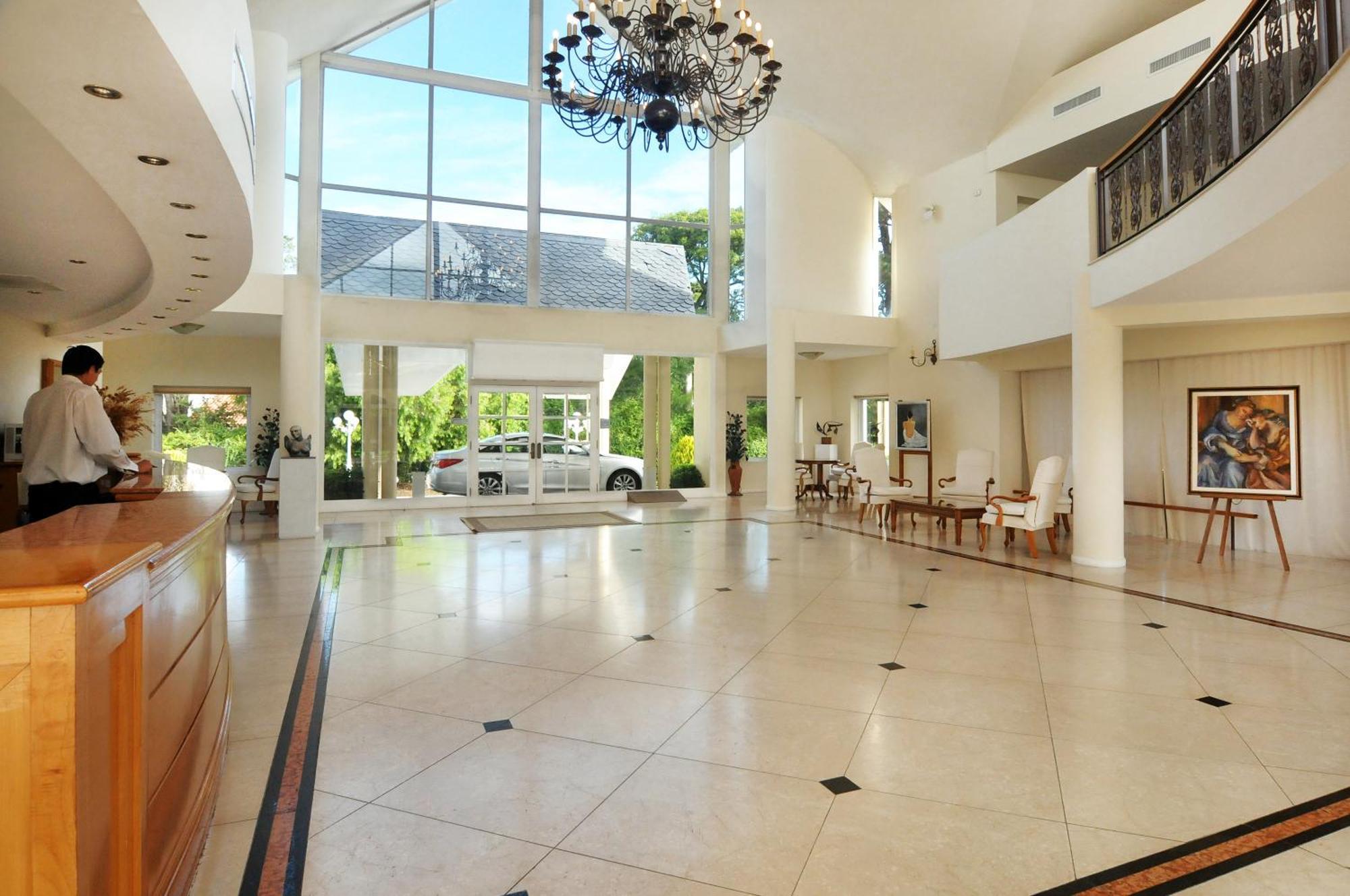 Parque Hotel Jean Clevers Punta del Este Ngoại thất bức ảnh The lobby of the hotel