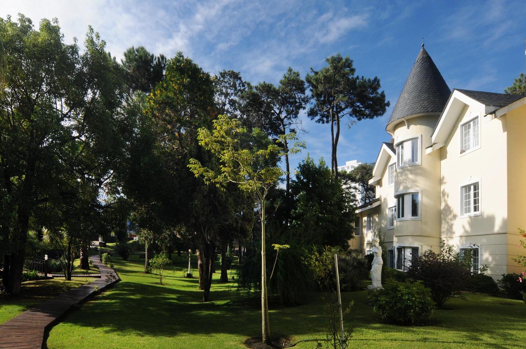 Parque Hotel Jean Clevers Punta del Este Ngoại thất bức ảnh The hotel