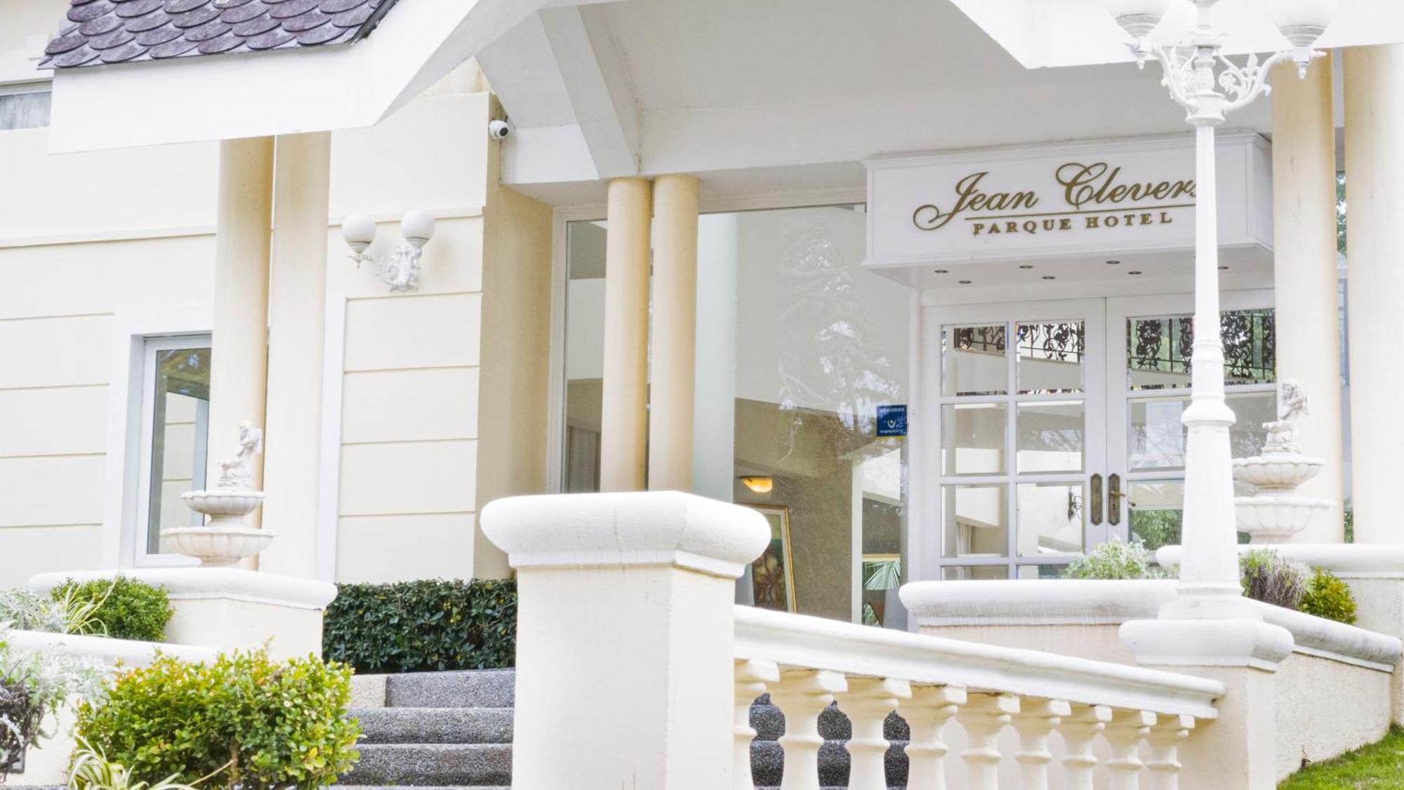 Parque Hotel Jean Clevers Punta del Este Ngoại thất bức ảnh Jean-Claude Hotel