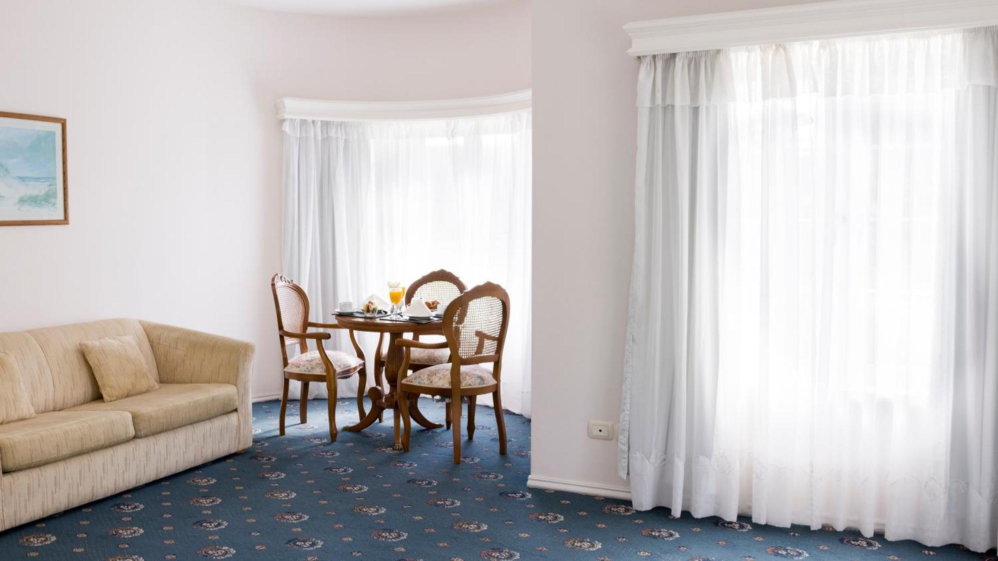 Parque Hotel Jean Clevers Punta del Este Ngoại thất bức ảnh A room at the hotel