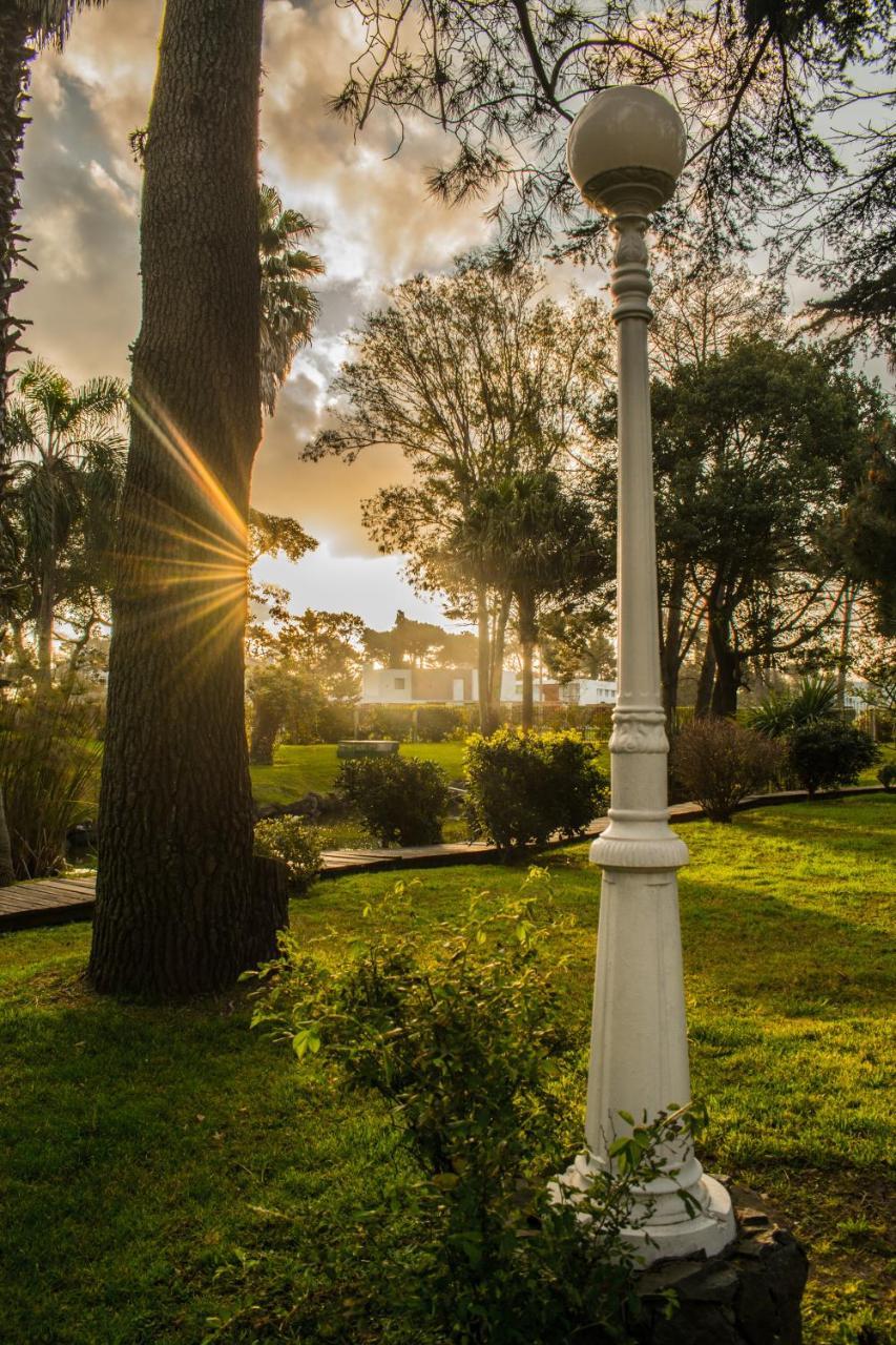 Parque Hotel Jean Clevers Punta del Este Ngoại thất bức ảnh The gardens of the White House